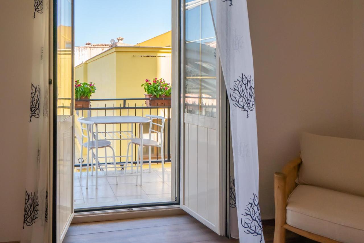 Biggy Apartment Olbia Buitenkant foto