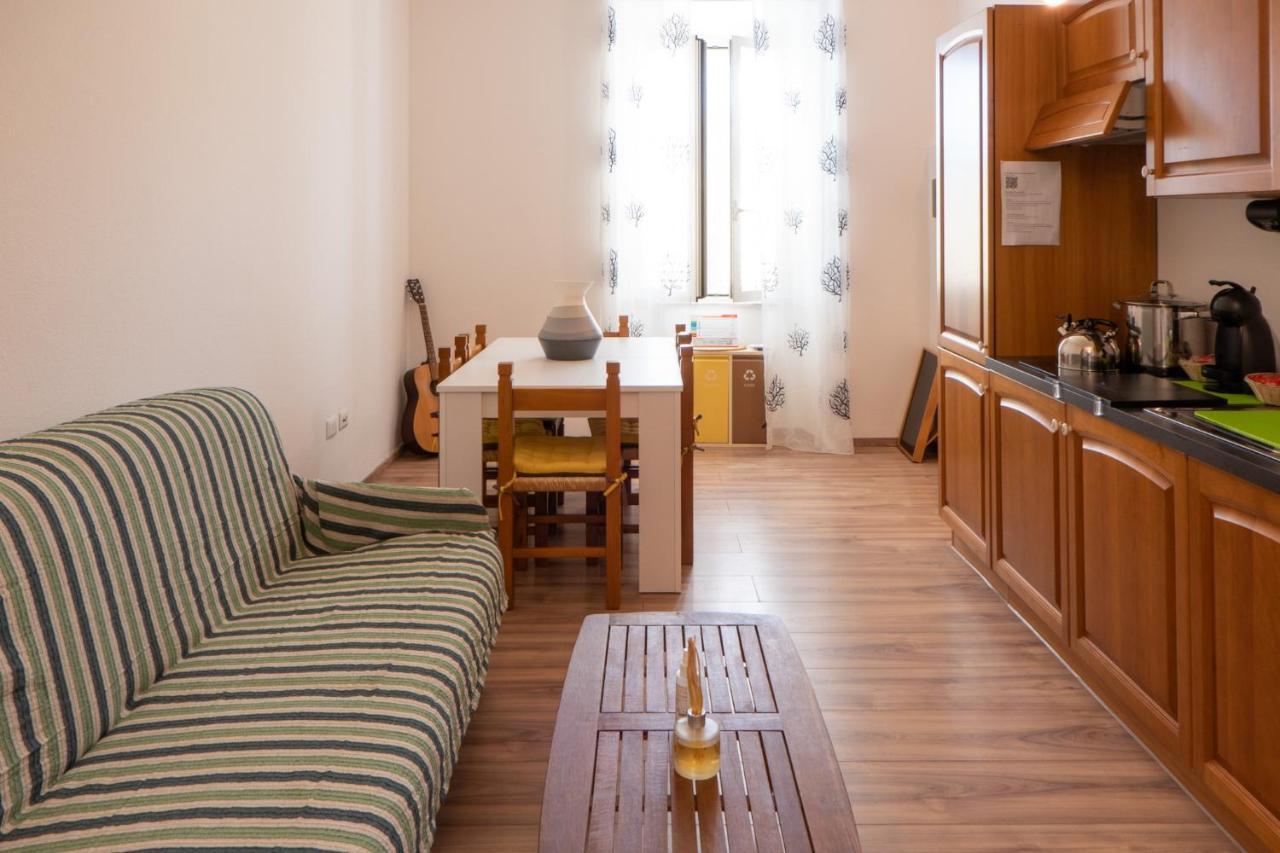 Biggy Apartment Olbia Buitenkant foto