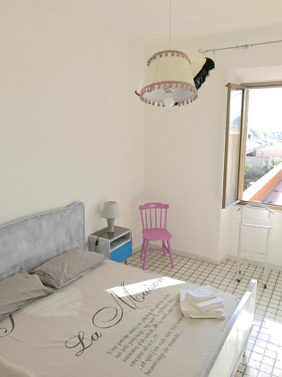 Biggy Apartment Olbia Buitenkant foto